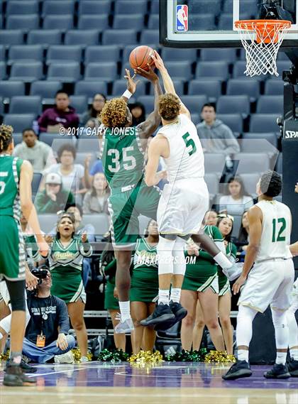 Thumbnail 3 in Helix vs St. Patrick-St. Vincent (CIF State D4 Final) photogallery.