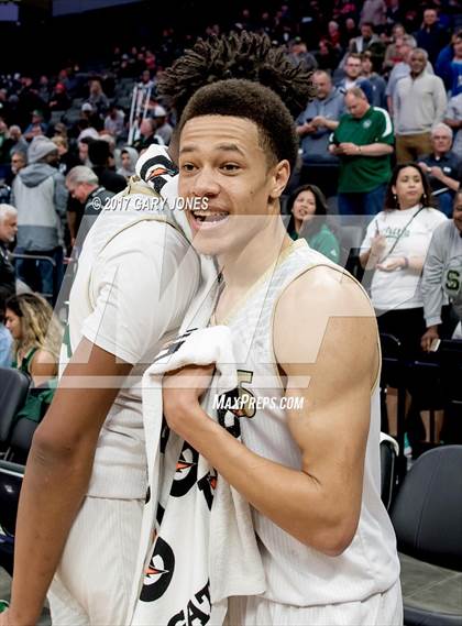 Thumbnail 1 in Helix vs St. Patrick-St. Vincent (CIF State D4 Final) photogallery.
