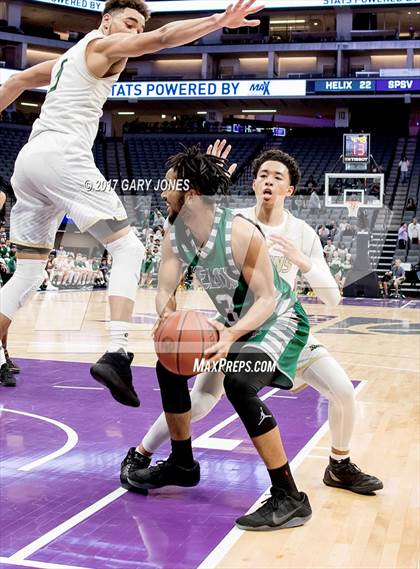 Thumbnail 1 in Helix vs St. Patrick-St. Vincent (CIF State D4 Final) photogallery.