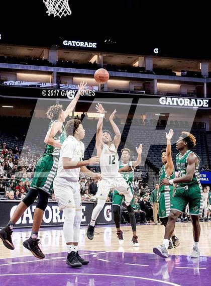 Thumbnail 2 in Helix vs St. Patrick-St. Vincent (CIF State D4 Final) photogallery.