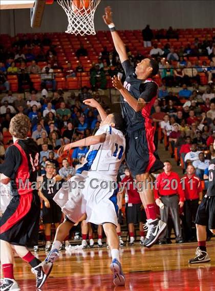Thumbnail 1 in Marcus vs. North Crowley (5A Regional Semifinals) photogallery.