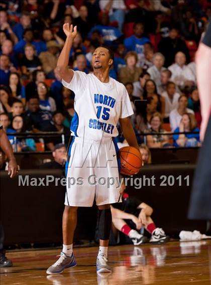 Thumbnail 2 in Marcus vs. North Crowley (5A Regional Semifinals) photogallery.