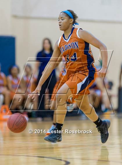 Thumbnail 1 in Madison vs Warren JV photogallery.