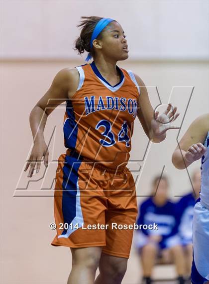 Thumbnail 2 in Madison vs Warren JV photogallery.