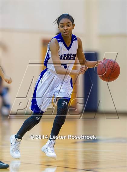 Thumbnail 3 in Madison vs Warren JV photogallery.