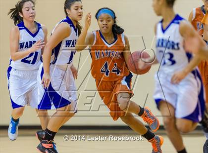 Thumbnail 1 in Madison vs Warren JV photogallery.