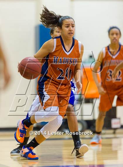 Thumbnail 1 in Madison vs Warren JV photogallery.