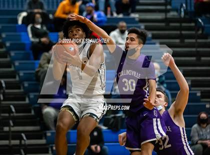 Thumbnail 2 in Belleville East @ Collinsville photogallery.