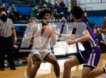 Thumbnail 2 in Belleville East @ Collinsville photogallery.
