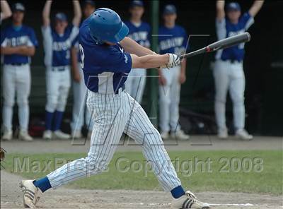 Thumbnail 3 in Old Lyme  vs. Career (CIAC Class S Quarterfinal) photogallery.
