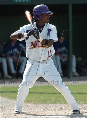 Thumbnail 1 in Old Lyme  vs. Career (CIAC Class S Quarterfinal) photogallery.