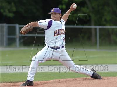 Thumbnail 3 in Old Lyme  vs. Career (CIAC Class S Quarterfinal) photogallery.