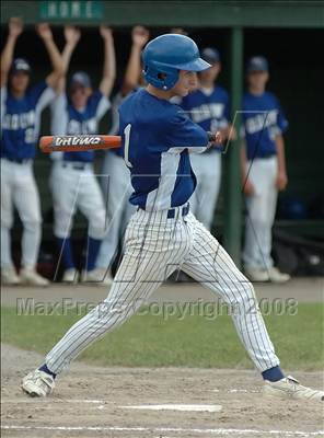 Thumbnail 3 in Old Lyme  vs. Career (CIAC Class S Quarterfinal) photogallery.