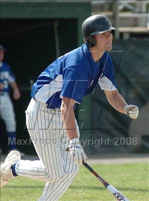 Thumbnail 1 in Old Lyme  vs. Career (CIAC Class S Quarterfinal) photogallery.