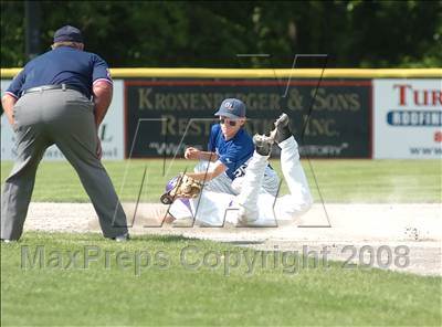 Thumbnail 2 in Old Lyme  vs. Career (CIAC Class S Quarterfinal) photogallery.