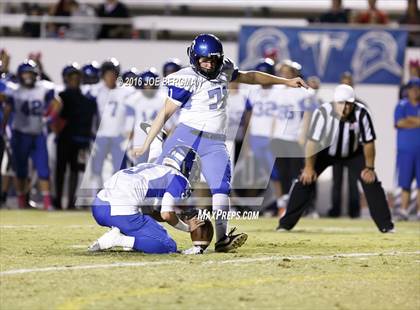 Thumbnail 3 in Frontier @ Bakersfield photogallery.