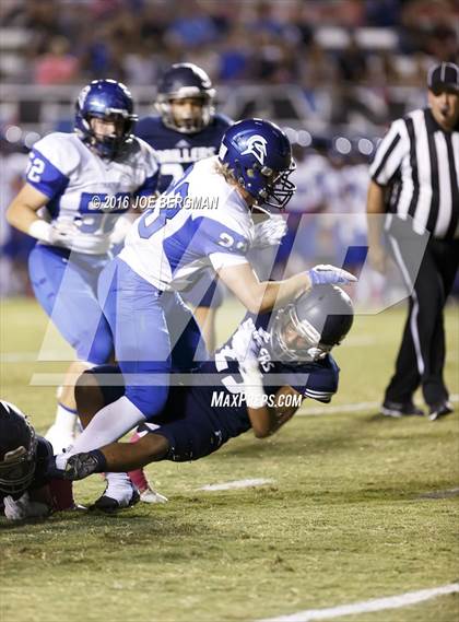 Thumbnail 1 in Frontier @ Bakersfield photogallery.