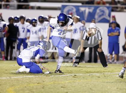 Thumbnail 2 in Frontier @ Bakersfield photogallery.