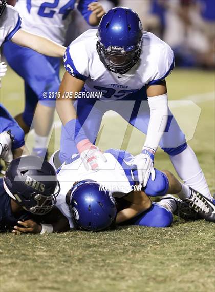 Thumbnail 1 in Frontier @ Bakersfield photogallery.