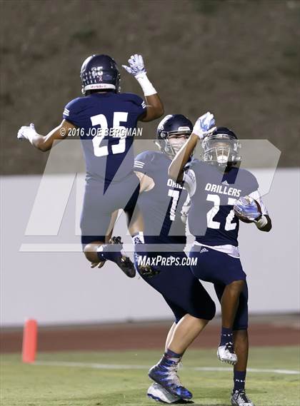 Thumbnail 2 in Frontier @ Bakersfield photogallery.
