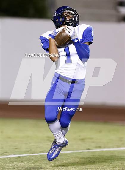 Thumbnail 1 in Frontier @ Bakersfield photogallery.