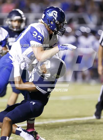 Thumbnail 2 in Frontier @ Bakersfield photogallery.