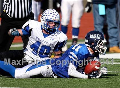 Thumbnail 3 in Hoosick Falls vs. Dobbs Ferry (NYSPHSAA Class C Semifinal) photogallery.