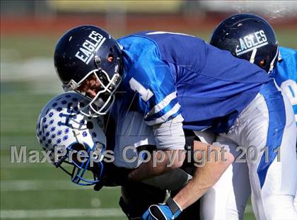 Thumbnail 1 in Hoosick Falls vs. Dobbs Ferry (NYSPHSAA Class C Semifinal) photogallery.