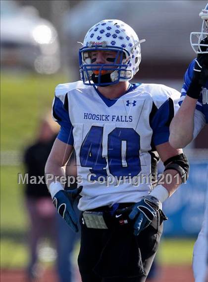 Thumbnail 2 in Hoosick Falls vs. Dobbs Ferry (NYSPHSAA Class C Semifinal) photogallery.