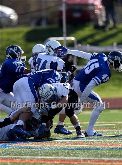 Thumbnail 1 in Hoosick Falls vs. Dobbs Ferry (NYSPHSAA Class C Semifinal) photogallery.