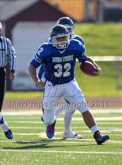 Thumbnail 2 in Hoosick Falls vs. Dobbs Ferry (NYSPHSAA Class C Semifinal) photogallery.