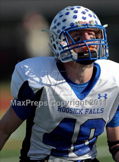Thumbnail 3 in Hoosick Falls vs. Dobbs Ferry (NYSPHSAA Class C Semifinal) photogallery.