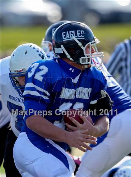 Thumbnail 3 in Hoosick Falls vs. Dobbs Ferry (NYSPHSAA Class C Semifinal) photogallery.