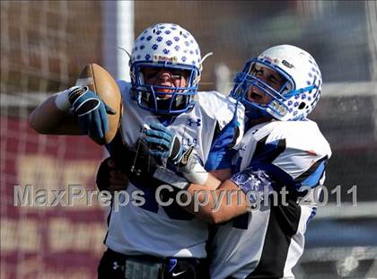 Thumbnail 3 in Hoosick Falls vs. Dobbs Ferry (NYSPHSAA Class C Semifinal) photogallery.