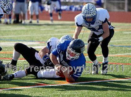 Thumbnail 3 in Hoosick Falls vs. Dobbs Ferry (NYSPHSAA Class C Semifinal) photogallery.