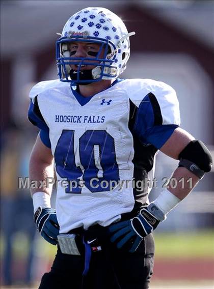 Thumbnail 1 in Hoosick Falls vs. Dobbs Ferry (NYSPHSAA Class C Semifinal) photogallery.