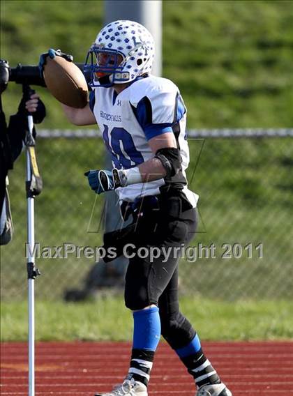 Thumbnail 1 in Hoosick Falls vs. Dobbs Ferry (NYSPHSAA Class C Semifinal) photogallery.