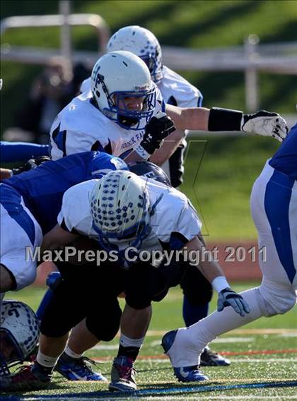 Thumbnail 2 in Hoosick Falls vs. Dobbs Ferry (NYSPHSAA Class C Semifinal) photogallery.