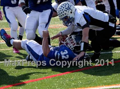 Thumbnail 1 in Hoosick Falls vs. Dobbs Ferry (NYSPHSAA Class C Semifinal) photogallery.