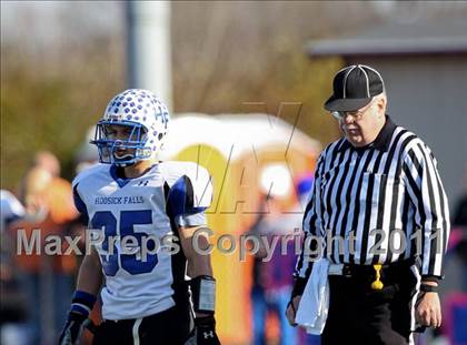 Thumbnail 1 in Hoosick Falls vs. Dobbs Ferry (NYSPHSAA Class C Semifinal) photogallery.