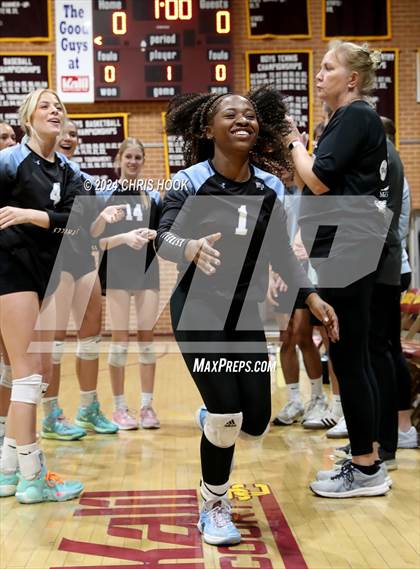 Thumbnail 3 in Estrella Foothills vs. Salpointe Catholic (AIA 4A Semifinal) photogallery.