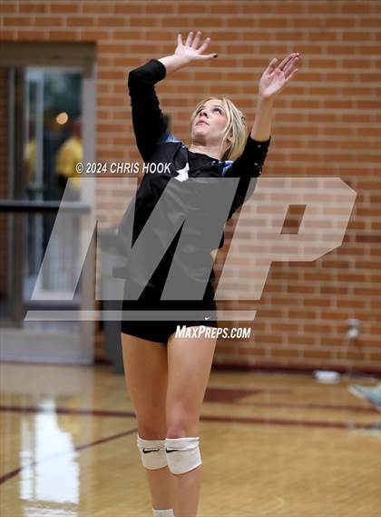 Thumbnail 3 in Estrella Foothills vs. Salpointe Catholic (AIA 4A Semifinal) photogallery.