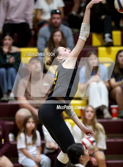 Thumbnail 3 in Estrella Foothills vs. Salpointe Catholic (AIA 4A Semifinal) photogallery.