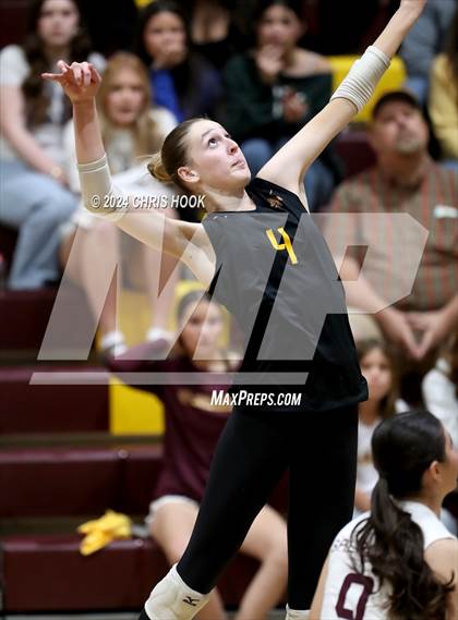 Thumbnail 1 in Estrella Foothills vs. Salpointe Catholic (AIA 4A Semifinal) photogallery.