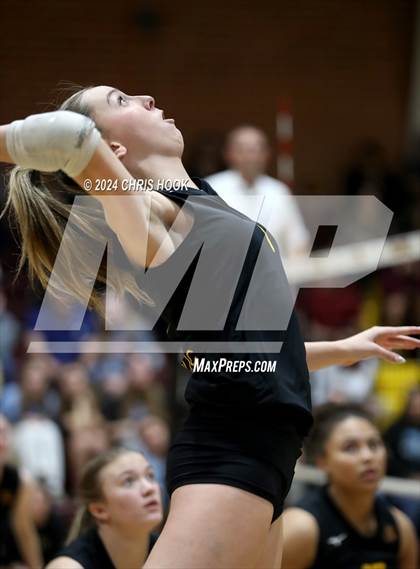 Thumbnail 3 in Estrella Foothills vs. Salpointe Catholic (AIA 4A Semifinal) photogallery.