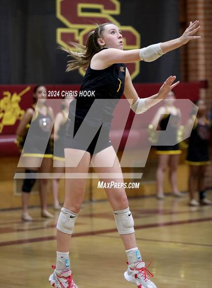 Thumbnail 2 in Estrella Foothills vs. Salpointe Catholic (AIA 4A Semifinal) photogallery.