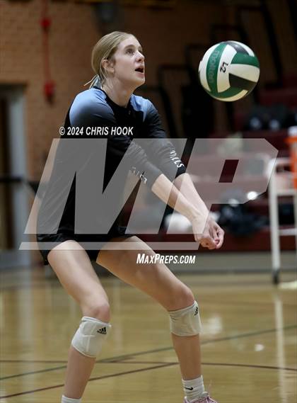 Thumbnail 3 in Estrella Foothills vs. Salpointe Catholic (AIA 4A Semifinal) photogallery.