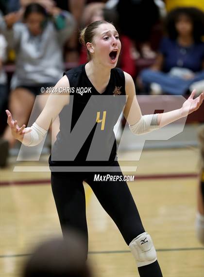 Thumbnail 3 in Estrella Foothills vs. Salpointe Catholic (AIA 4A Semifinal) photogallery.