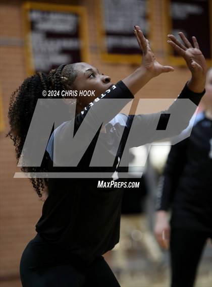 Thumbnail 1 in Estrella Foothills vs. Salpointe Catholic (AIA 4A Semifinal) photogallery.