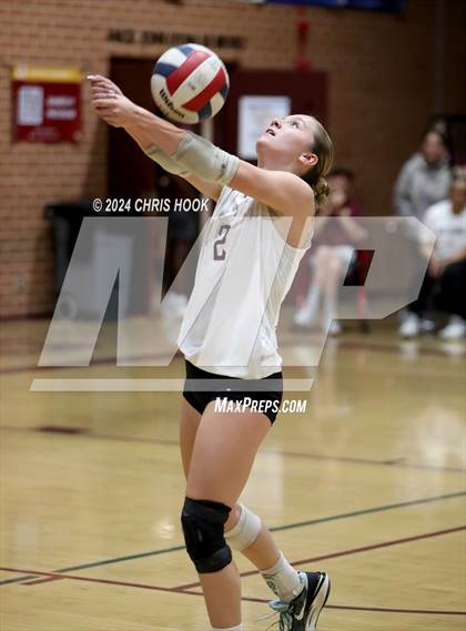 Thumbnail 1 in Estrella Foothills vs. Salpointe Catholic (AIA 4A Semifinal) photogallery.